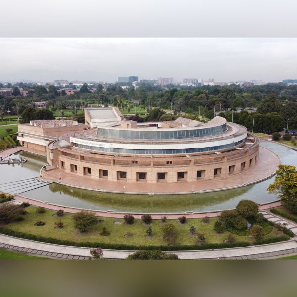 Biblioteca Virgilio Barco